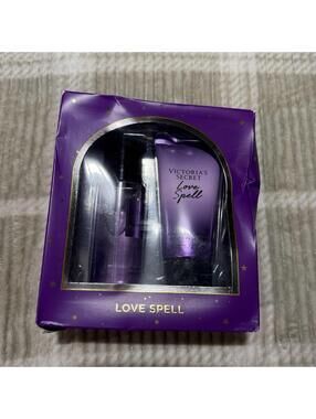 VICTORIA’S SECRET Love Spell Fragrance Mist + Lotion Gift Set NEW